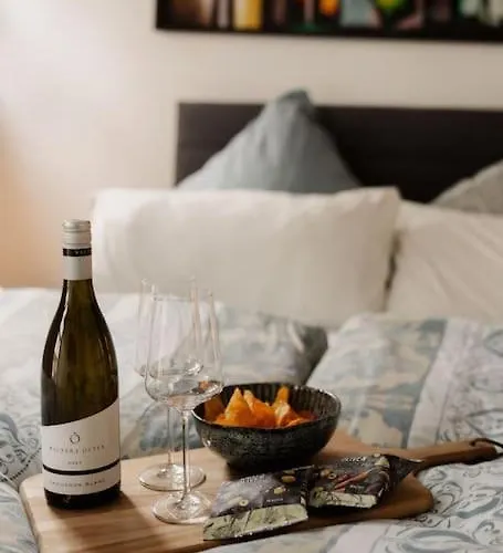 Modernes Tiny House Mit Sonnenterrasse * Ediger-Eller